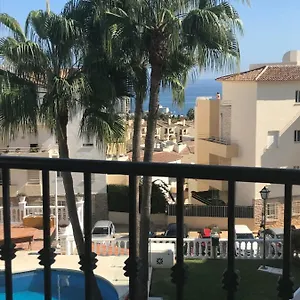 Pueblo Los Olivos Sitio de Calahonda